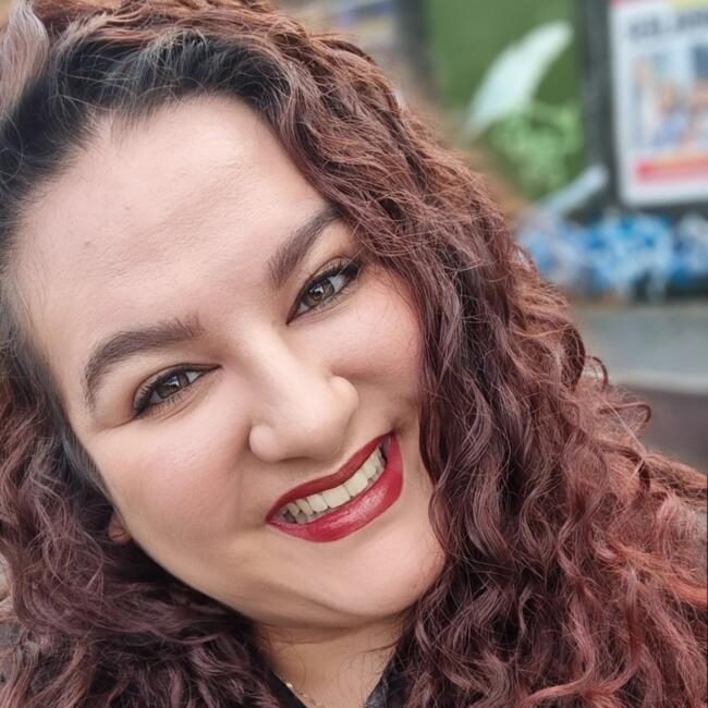 Babysitter in Bordeaux: Myriam