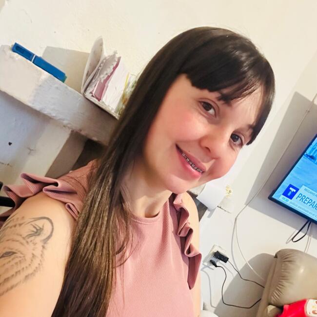 Niñera en Canelones: Camila