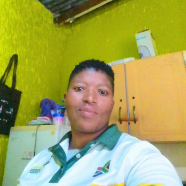 Babysitter in Germiston: Xolile