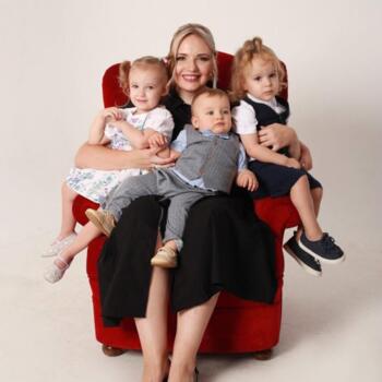 Babysitting job in Periyiáli: babysitting job Iryna