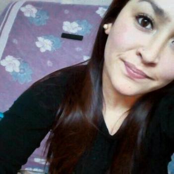 Niñera José C. Paz: Romina