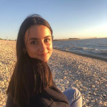 Baby-sitter in La Rochelle: Elisa