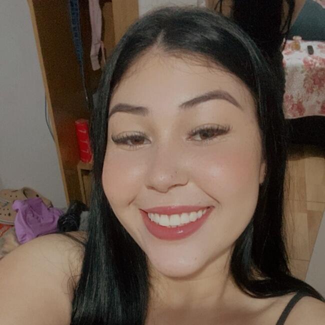 Babá em Foz do Iguaçu: Laryssa