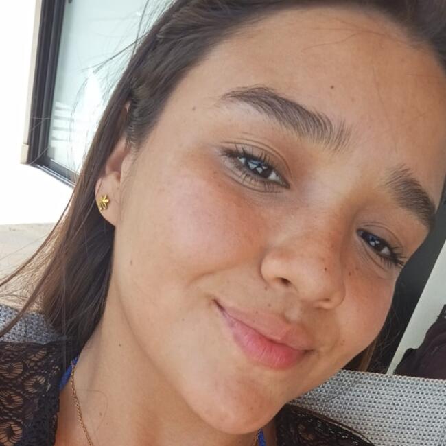 Babysitter in Matapalo (Santa Cruz): Francheska