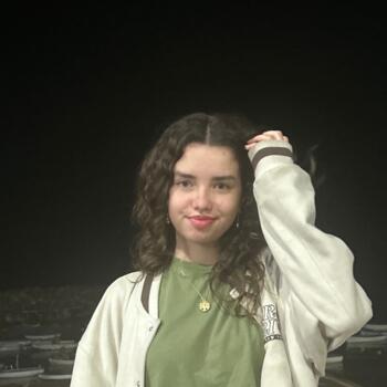 Babysitter in Aix-en-Provence: Louise