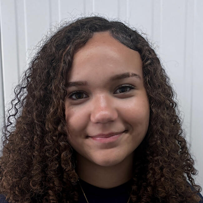 Babysitter in Antwerp: Dafne Vitória Silva