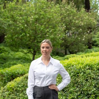 Canguro en Barcelona: Manouk