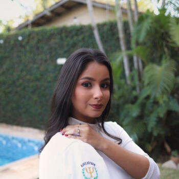 Babysitter in Goiânia: Thais