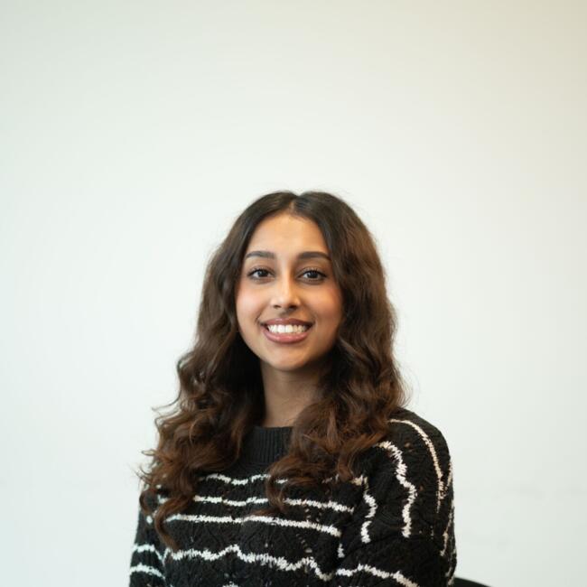 Babysitter in Swansea: Sara Reji