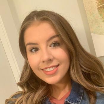 Babysitter in Calgary: Kimberly