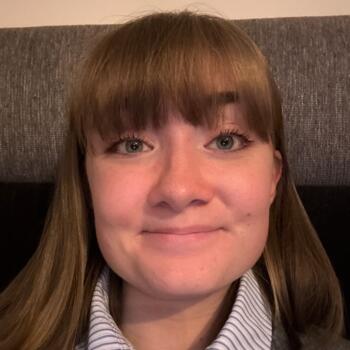 Babysitter Saint-Etienne: Louane