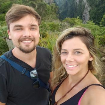 Emprego de babá em Porto Alegre: emprego de babá Fernando