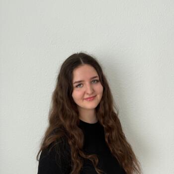 Babysitter in Berlin: Mirela