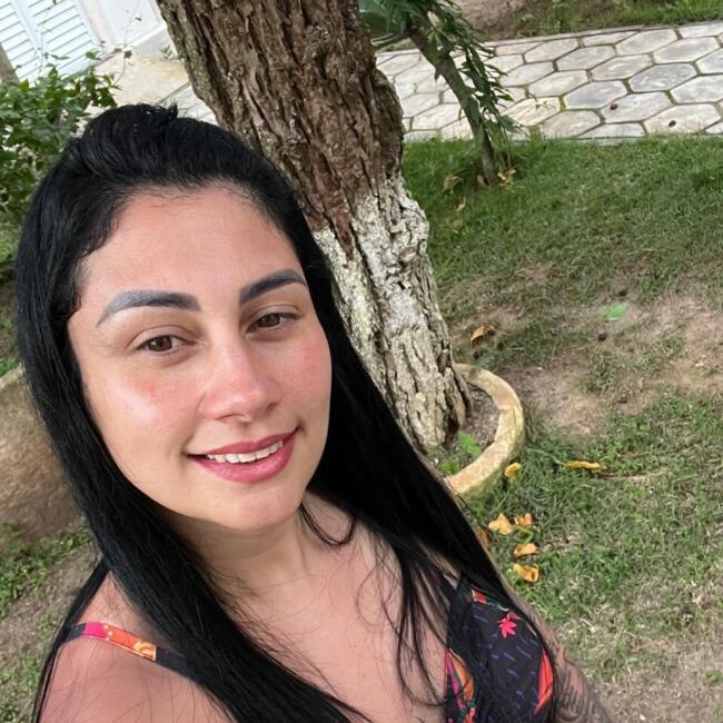 Babysitter in Petrópolis: Taisa