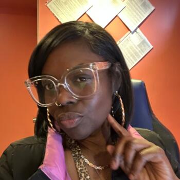 Babysitting job in Gloucester City: babysitting job Julia