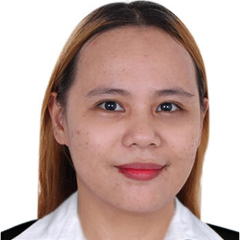 Babysitter in Queenstown: Mery Cris