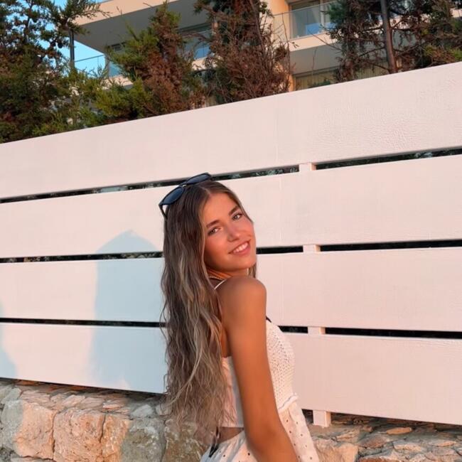 Babysitter in Manresa: Ingrid