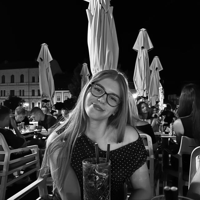 Babysitter in Osijek: Dijana