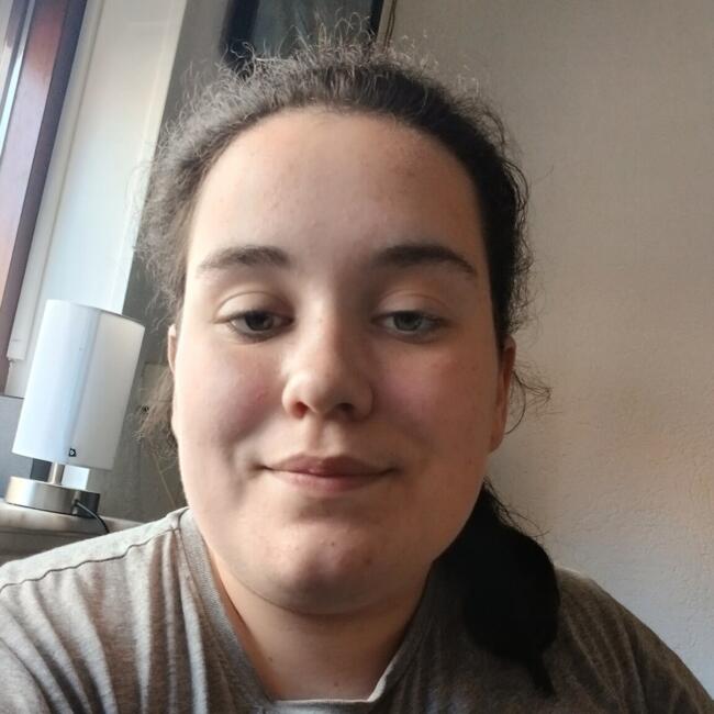 Oppas in Tolkamer: Esmee