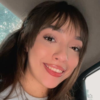 Babysitter in Alajuelita: Valeria