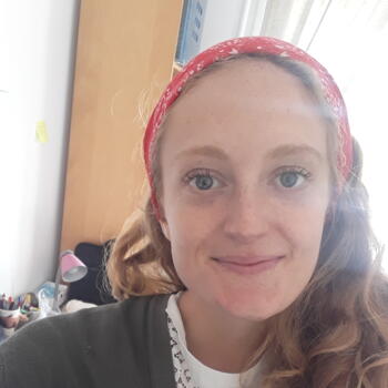 Baby-sitter in Grenoble: Claire