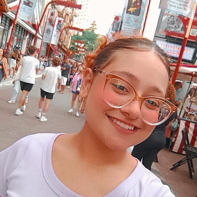 Babysitter in Santana de Parnaíba: Giovana