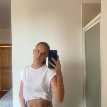 Babysitter in Baillargues: Lilou