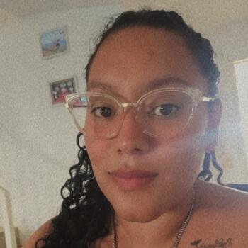 Babysitter in Pilar: Carmen