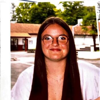 Babysitter in Pau: Noemie