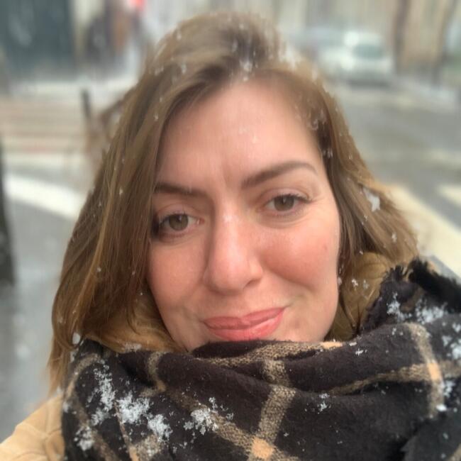 Babysitter in Noisy-le-Sec: Virginie