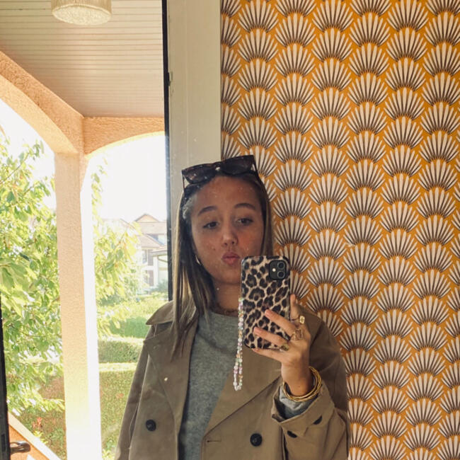 Babysitter in Annecy: Louise