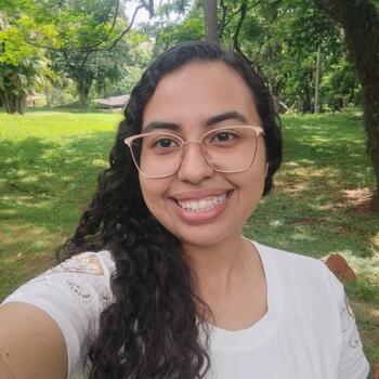 Babysitter in Campinas: Aine