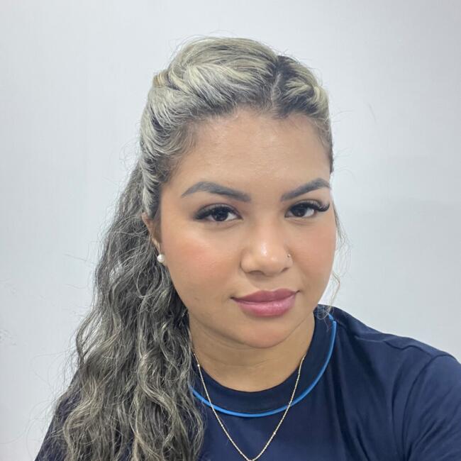 Babysitter in Manaus: Ana sofia