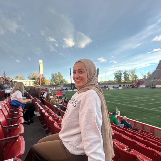 Babysitter in Calgary: Sama