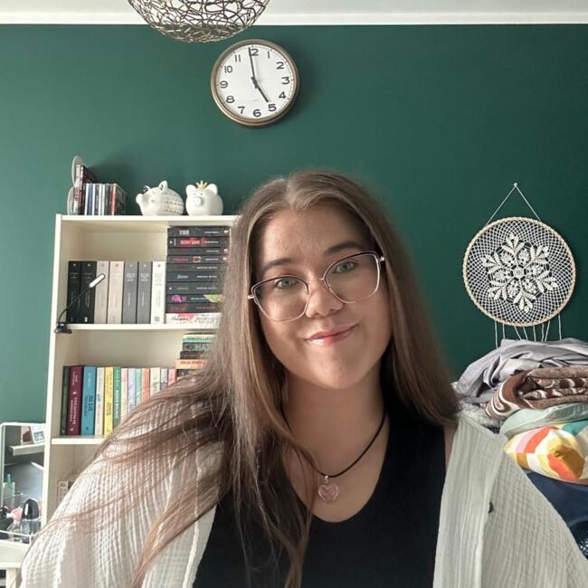 Opiekunka do dziecka w Knurów: Julia