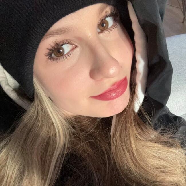 Babysitter in Prague: Kristýna