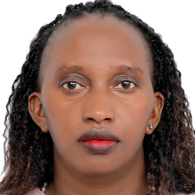 جليسة أطفال في أبوظبي: Consolata