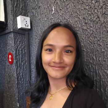 Babysitter in Wolverhampton: Seemana