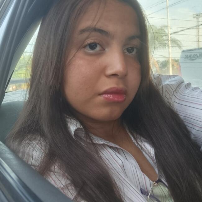 Babysitter in Marbella: Angelina