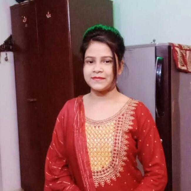 Babysitter in Ghaziabad: Priyanka