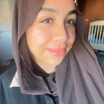 Babysitter Mozzanica: Kawtar