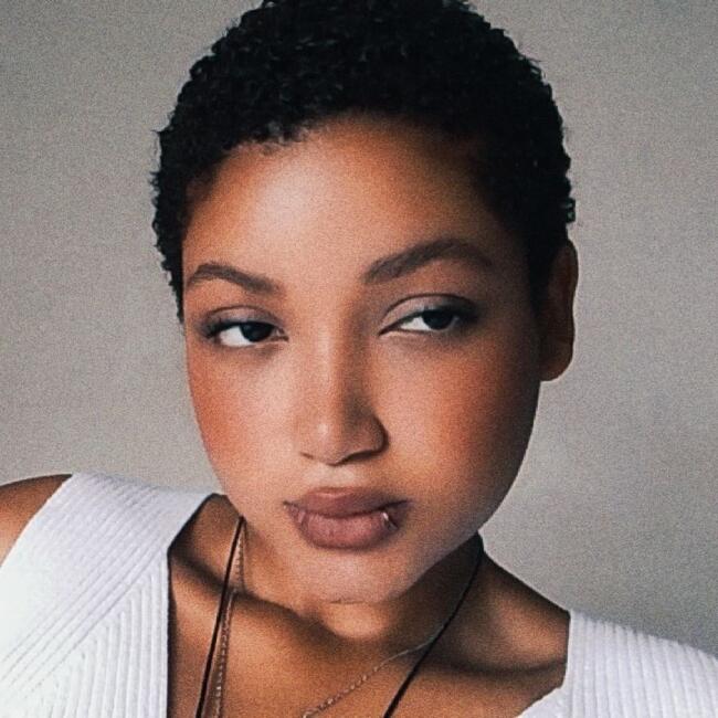 Babysitter in Ipatinga: Raissa