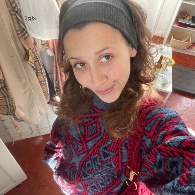 Babysitter in Marseille: Marguerite