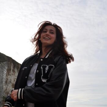 Babysitter in Rouen: Léanne