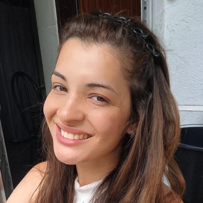 Babysitter in São Paulo: Vanessa