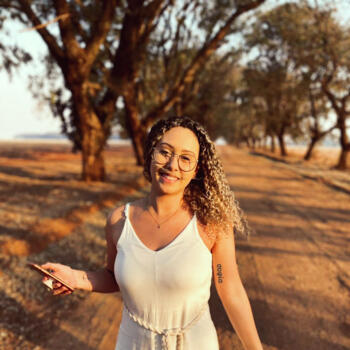 Babysitter Lavra: Giovanna Pittel Araújo