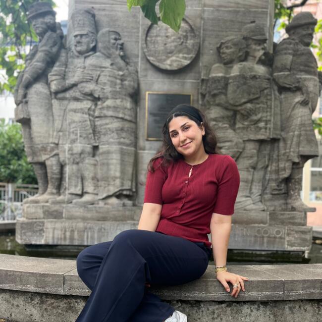 Chůva v Praha: Lazian K. Ezzaddin