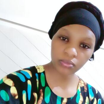 مربية أطفال في الرياض: Vivian Nyaboke