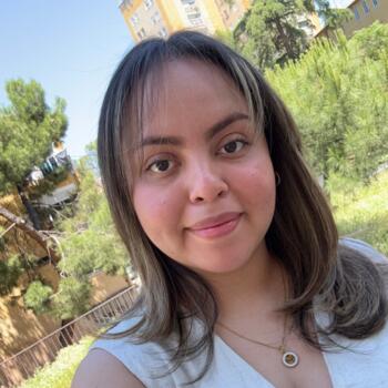 Babysitter in Madrid: Mireya