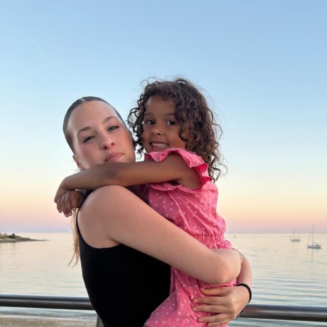 Babysitter in Brest: Enora